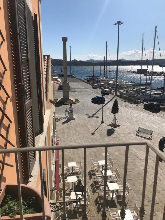 Maison Sur L'Ancien Port, La Maddalena La Maddalena  Exteriör bild